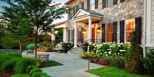 Landscaping Company, Landscaping Service, Plant Installation, Flower Beds, Rock Installation, Mulch Installation, Free Estimate