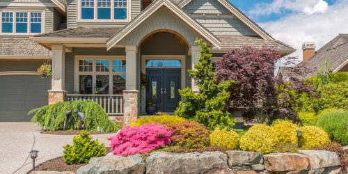 Landscaping Company, Landscaping Service, Plant Installation, Flower Beds, Rock Installation, Mulch Installation, Free Estimate